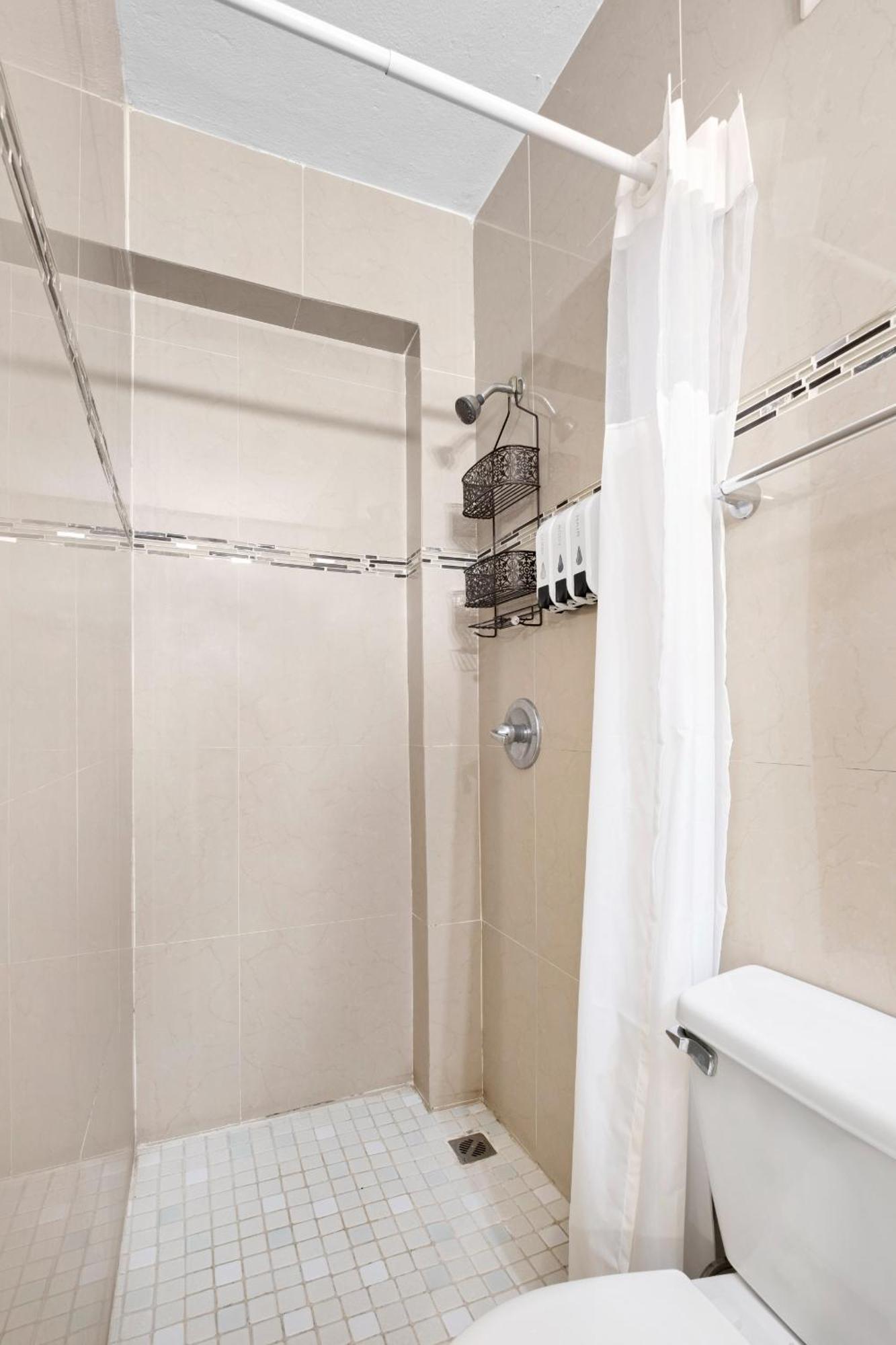 Prime Location At Condado Beach 1Br 1Ba - Apt 8 San Juan Eksteriør bilde